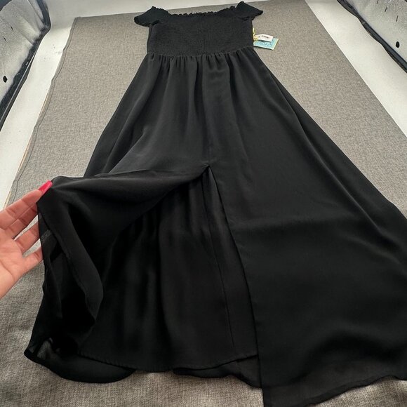 NEW Cece Off the Shoulder Dress Black Smocked Medium Lined Mesh Maxi Long Dress - Picture 7 of 13